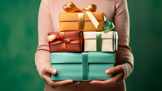 Holiday Gifting Tips from The Experts (That’s Us!)